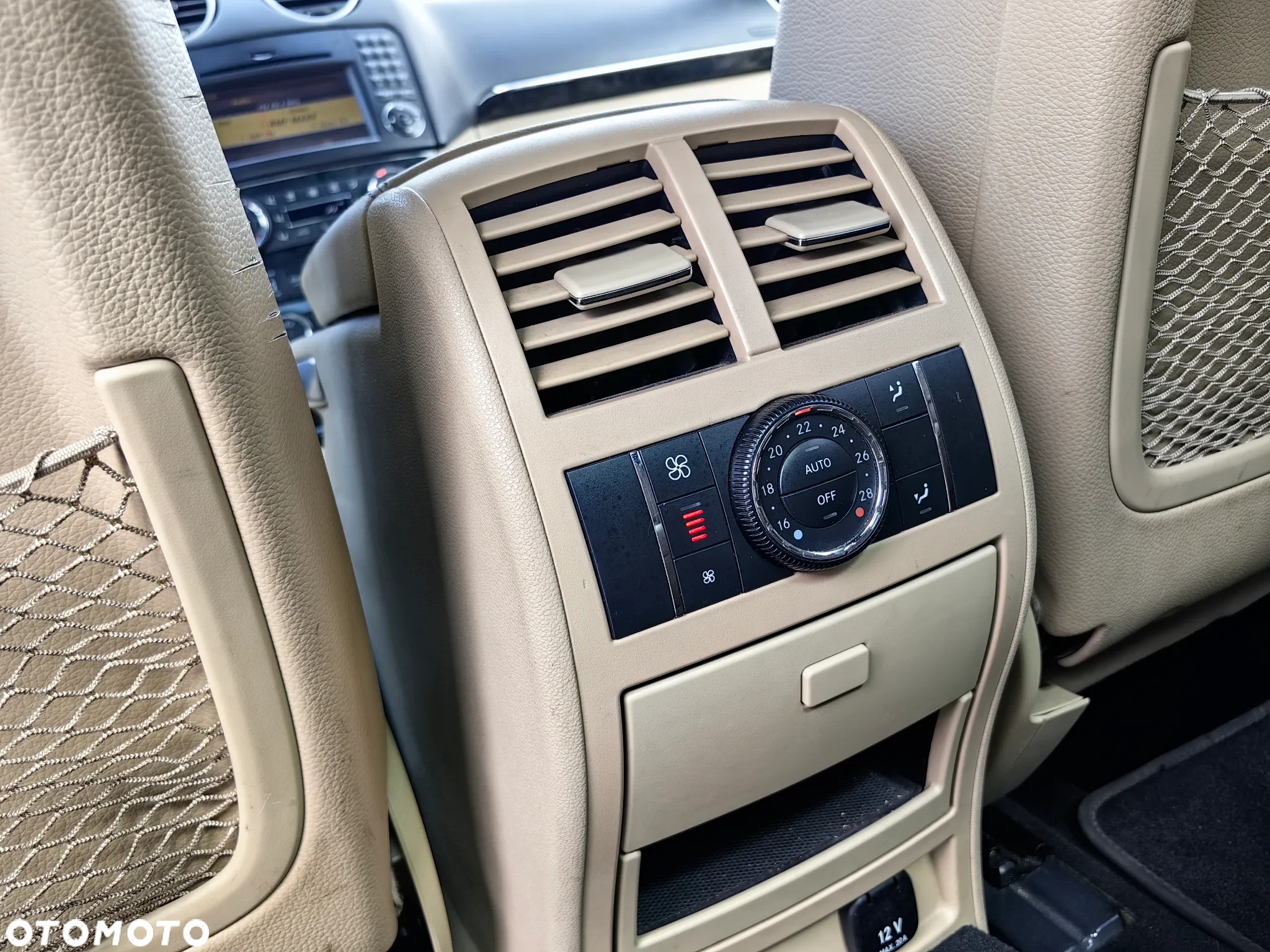 Mercedes-Benz GL 450 CDI - 23