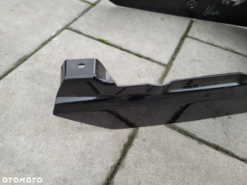 Owiewka, osłona, zadupek, ogon Kawasaki Z650 RS Z 650 RS - 11