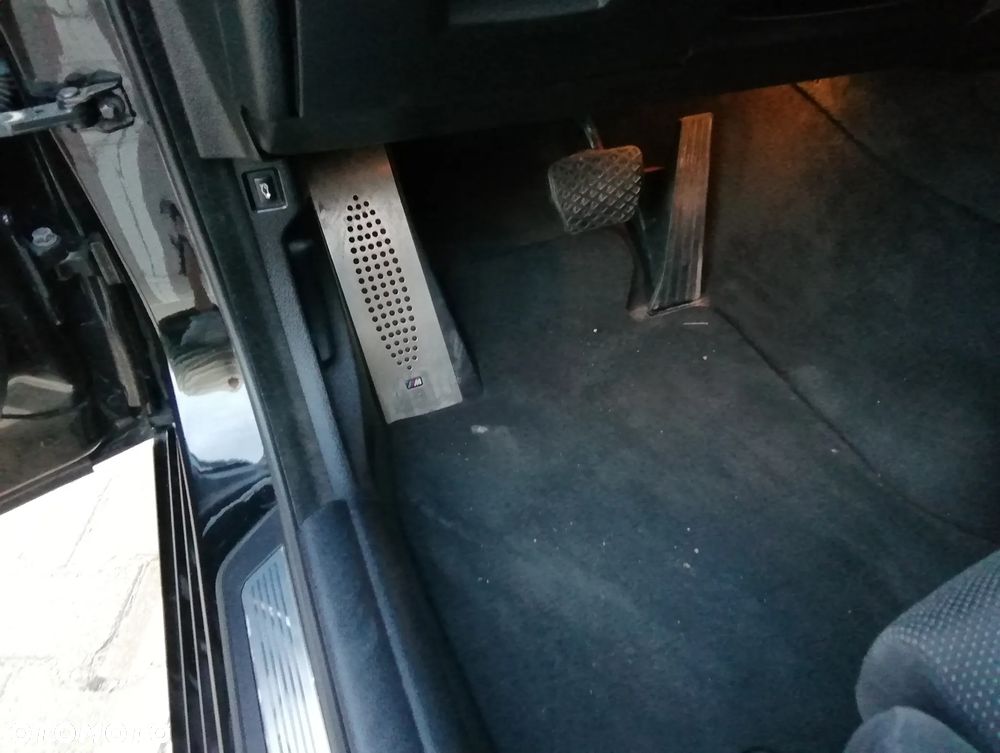 BMW Seria 5 - 23