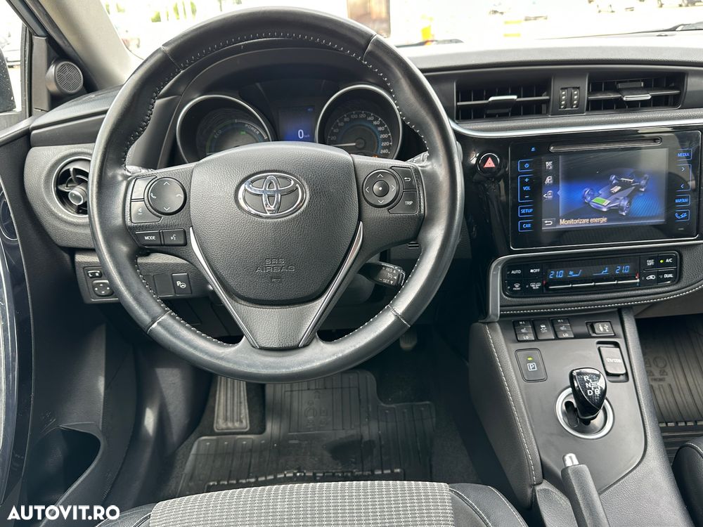 Toyota Auris 1.8 L VVT-i Hybrid Sol - 13