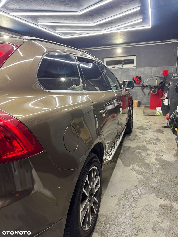 Volvo XC 60 - 2