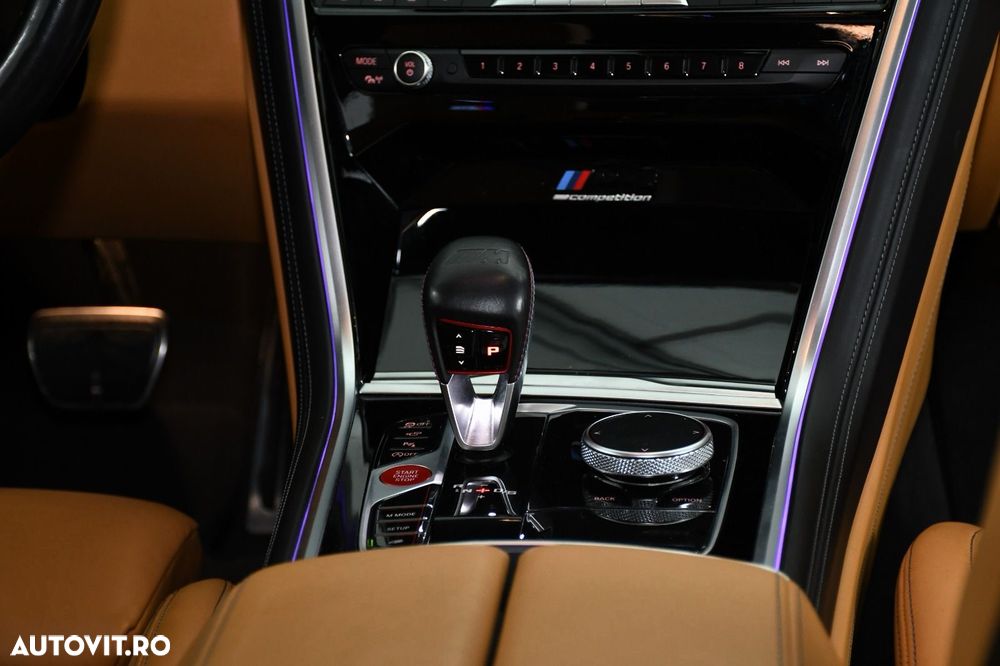 BMW M8 Competition - 16
