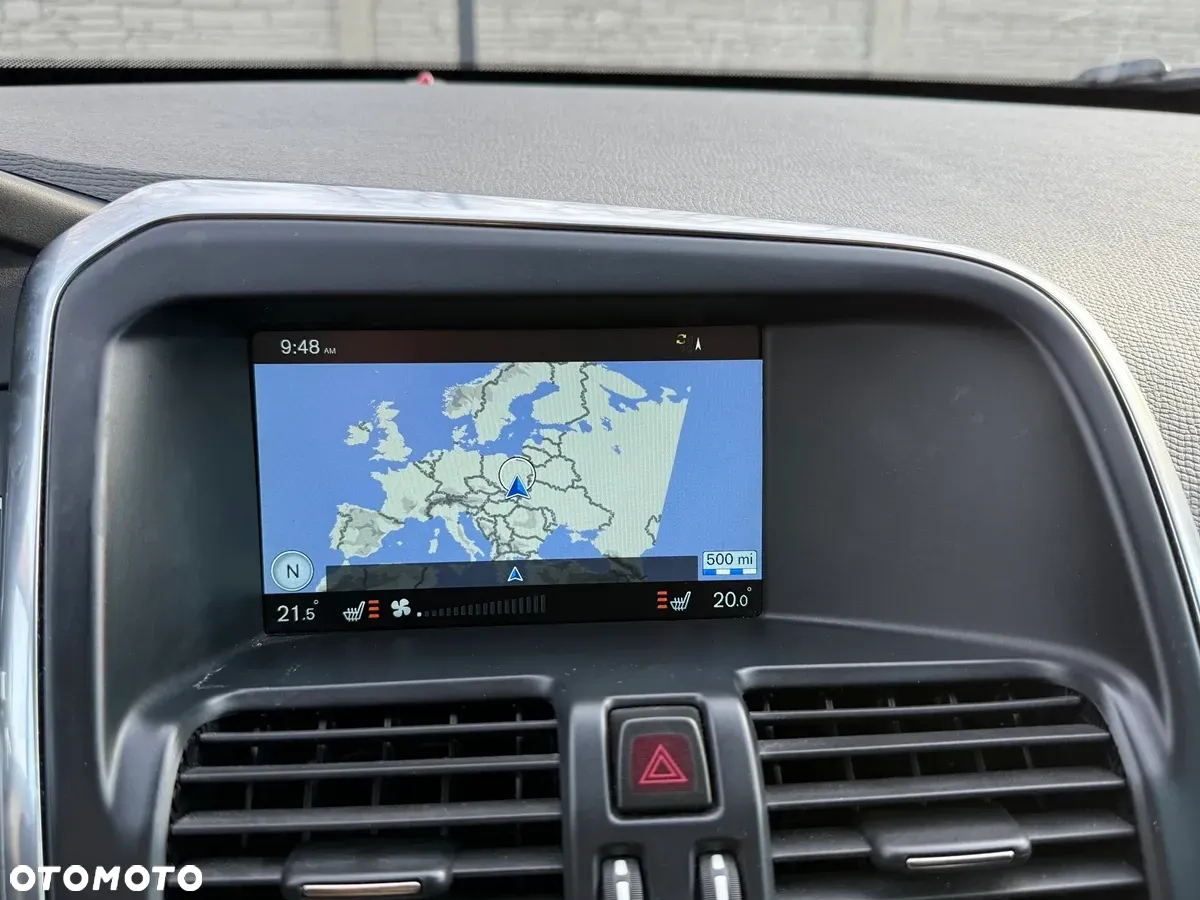 Volvo XC 60 T5 Drive-E Momentum - 28