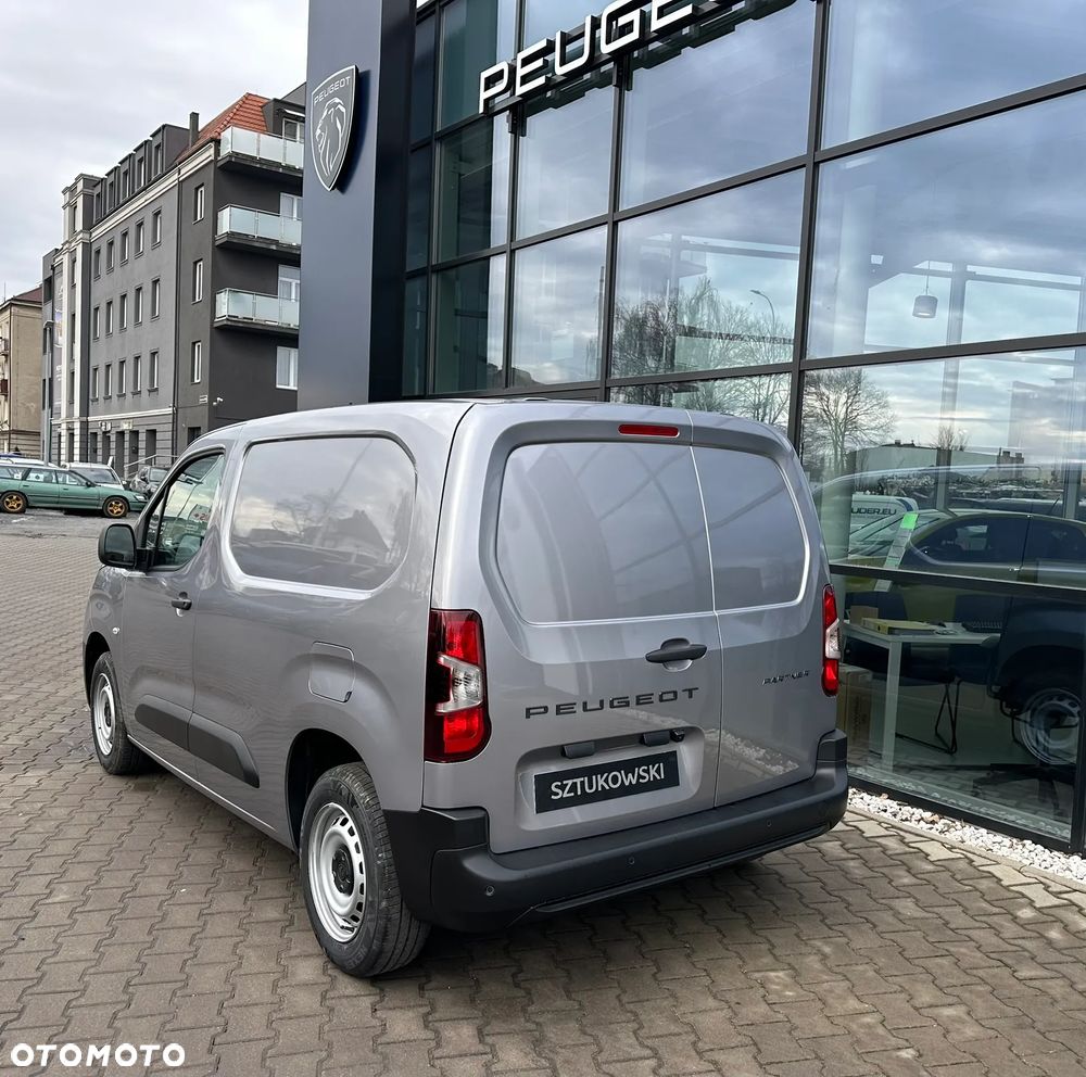 Peugeot Partner Furgon M Diesel 100KM Manual - 19