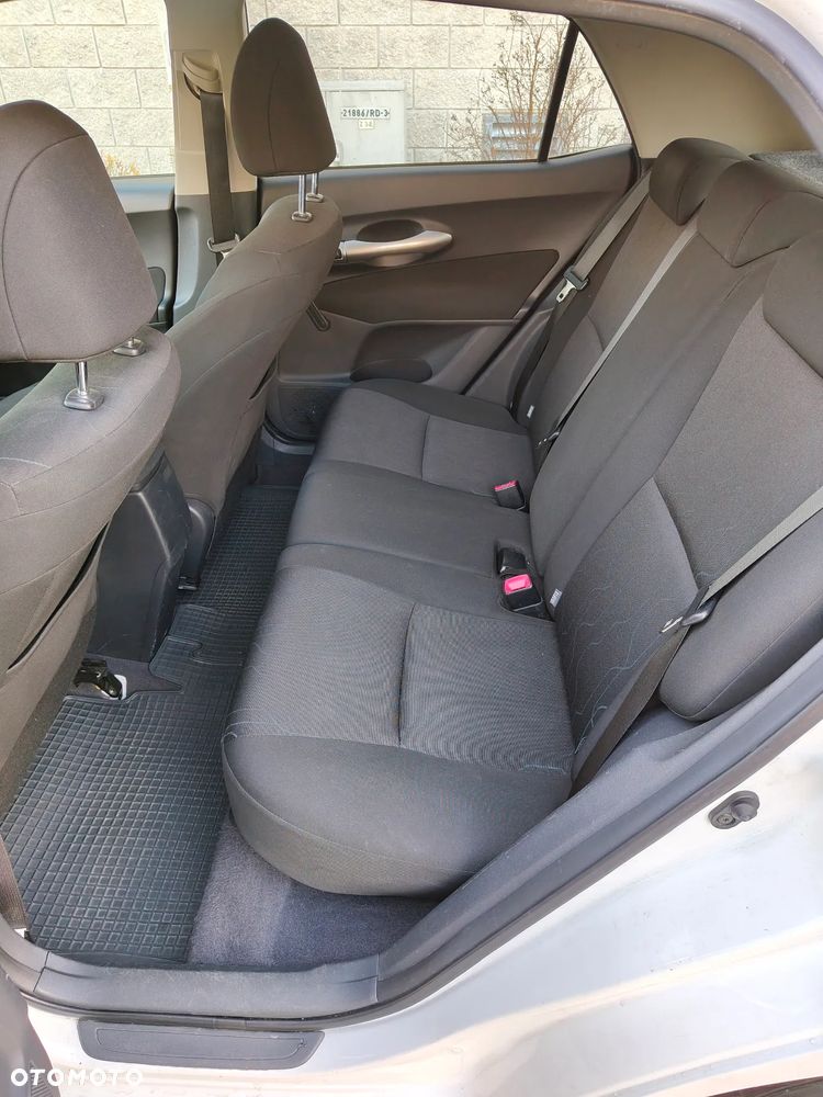 Toyota Auris 1.33 VVT-i Active - 12