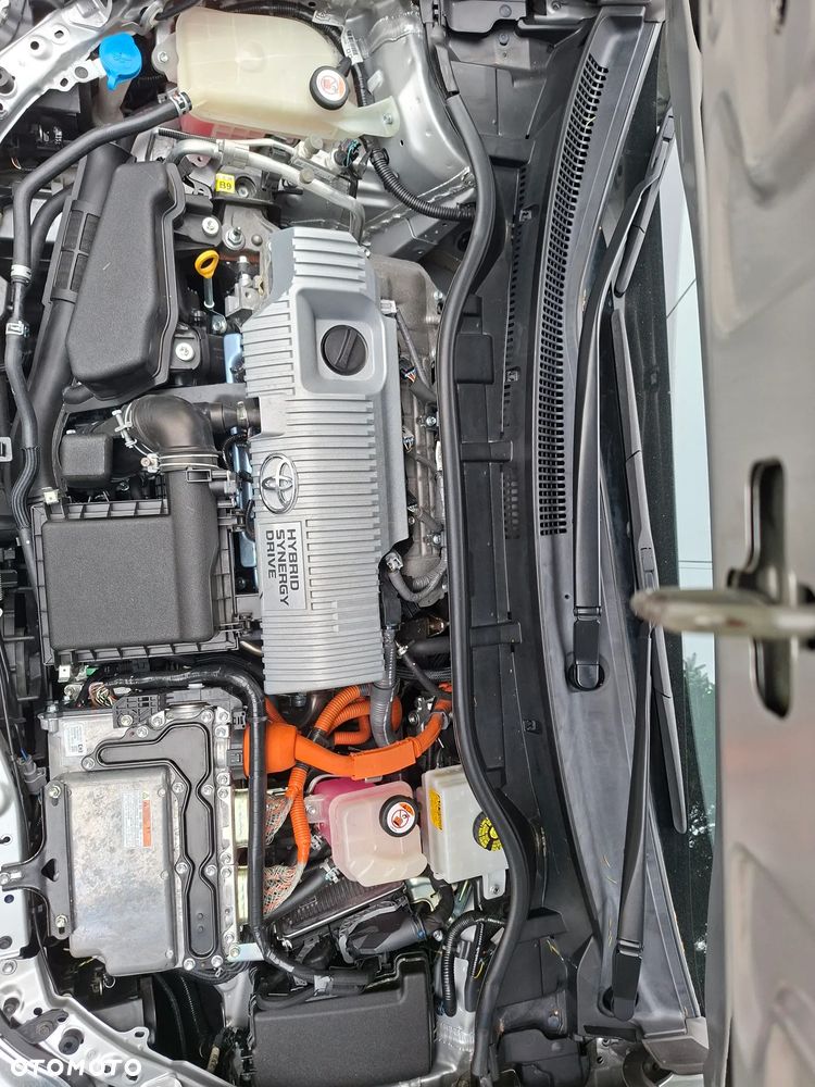 Toyota Auris 1.8 HSD Sol - 23