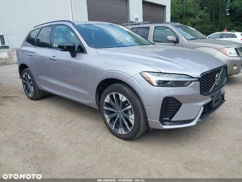 Volvo XC 60 B5 B Momentum Pro - 2
