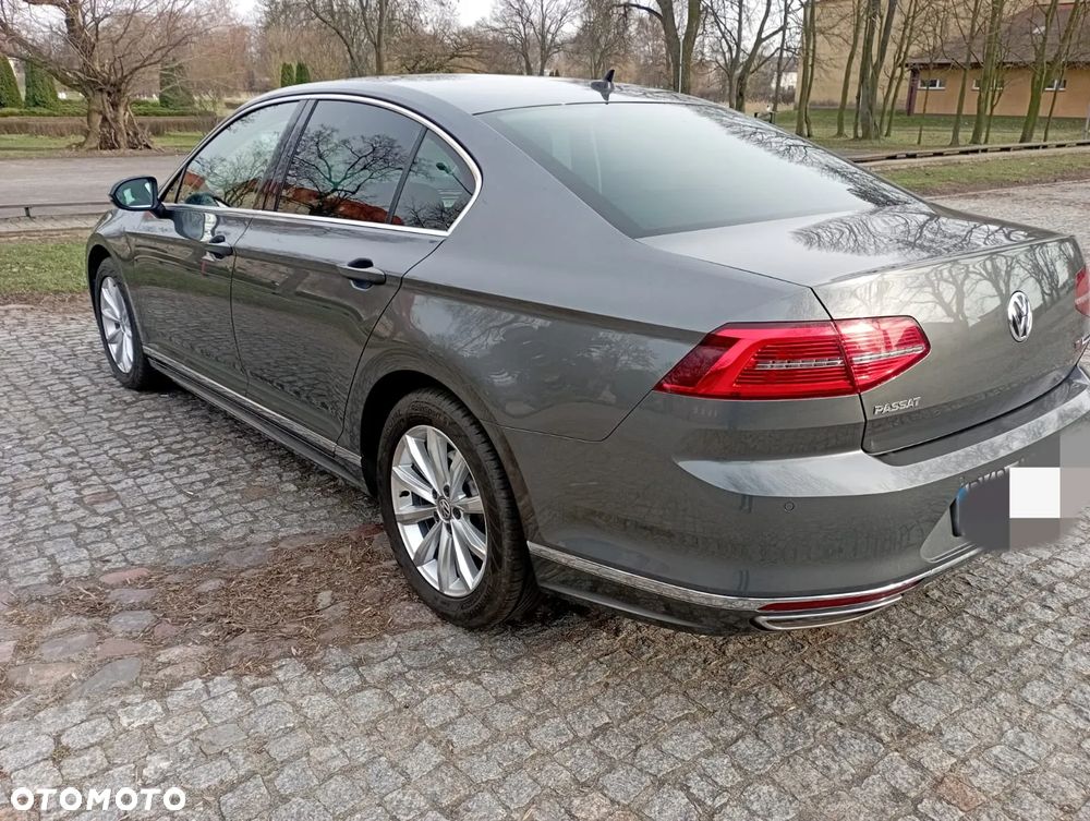 Volkswagen Passat 1.8 TSI BMT Highline DSG - 10