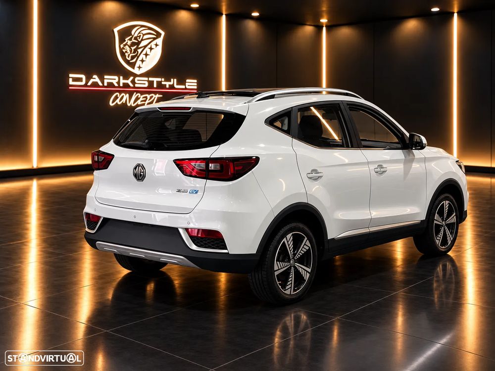MG ZS EV 44.5 kWh Luxury - 4