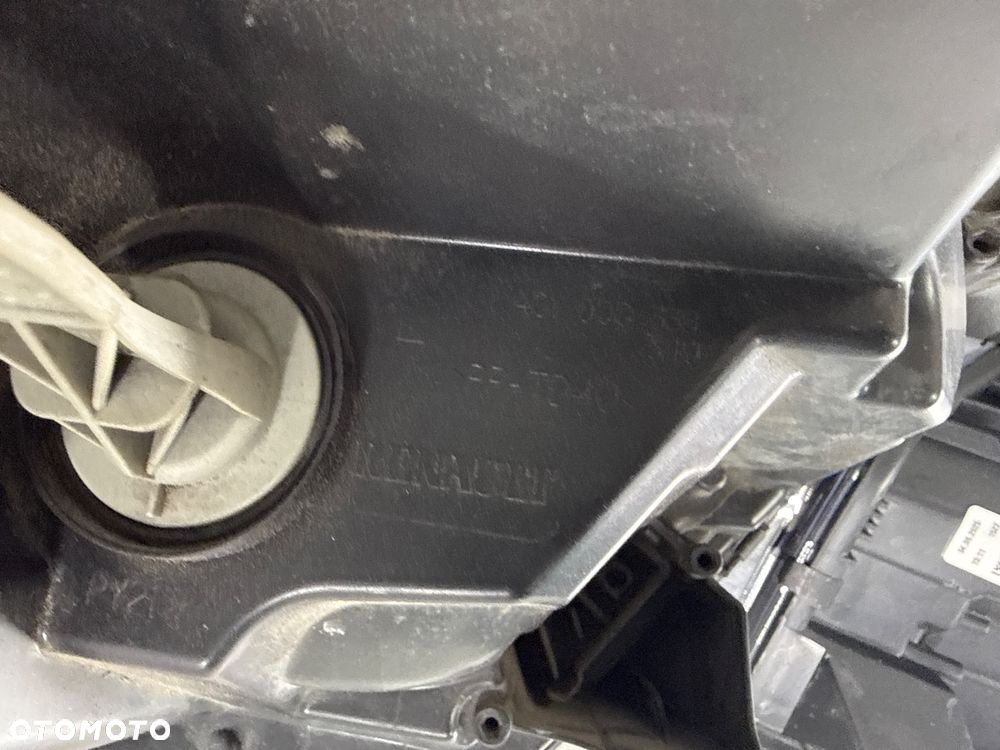 Lampa przednia lewa prawa Dacia Daster II 2 - 9