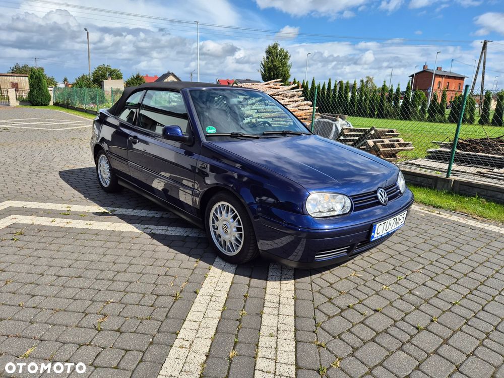 Volkswagen Golf - 3