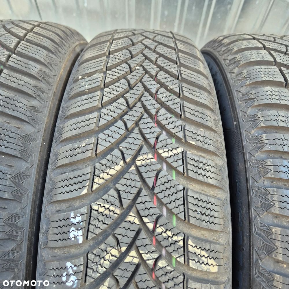 4szt OPONY ZIMOWE 175/65 R17 Semperit Speed-Grip 5 - 2022r - jak nowe 8mm - 4