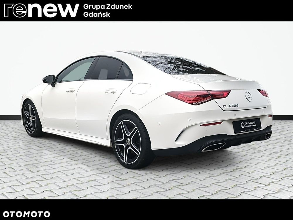 Mercedes-Benz CLA - 8