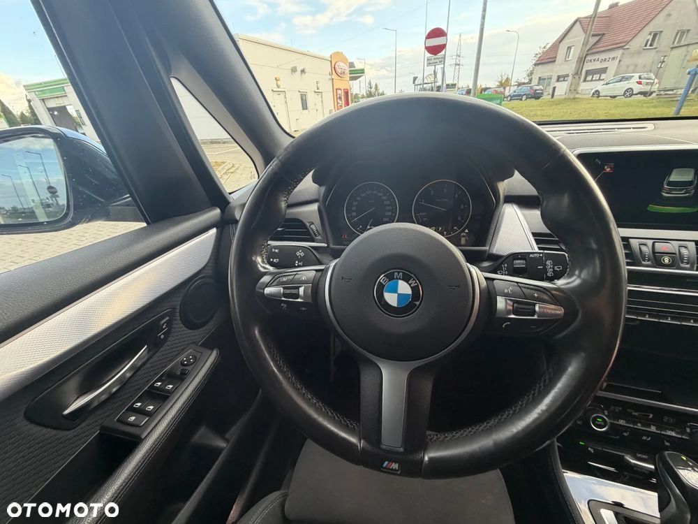 BMW Seria 2 218d Sport-Aut M Sport - 33