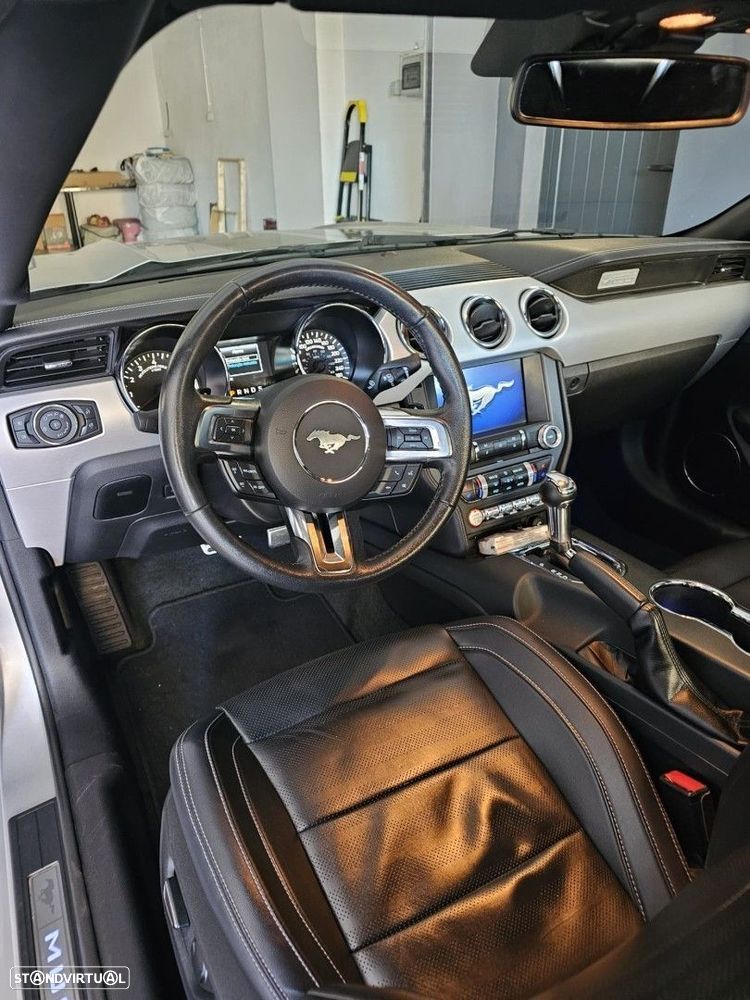 Ford Mustang 2.3i EcoBoost Aut. - 44