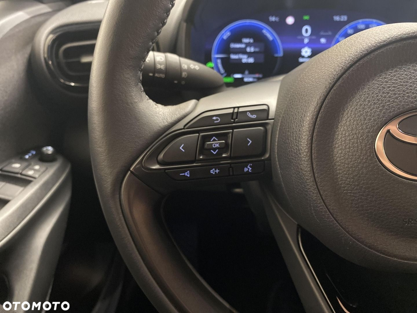 Toyota Yaris Cross - 13