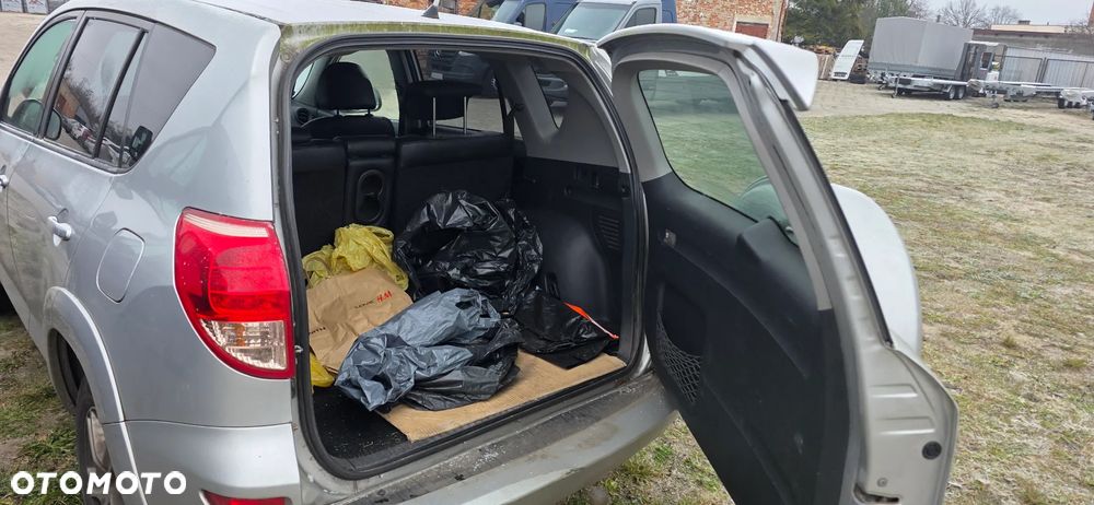 Toyota RAV4 2.2 D-CAT 4x4 Executive - 12