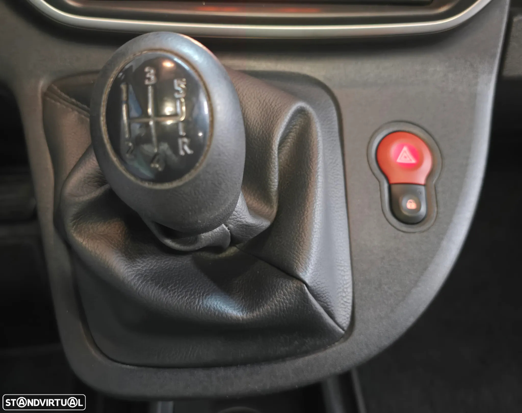 Renault Kangoo 1.5 DCI - 15