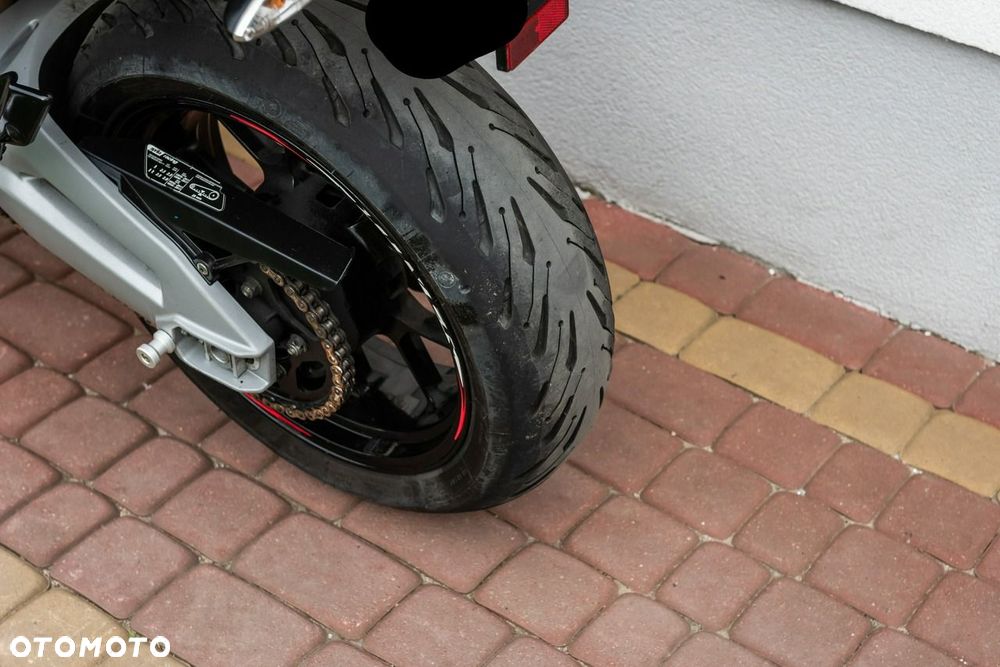 Aprilia Shiver - 10