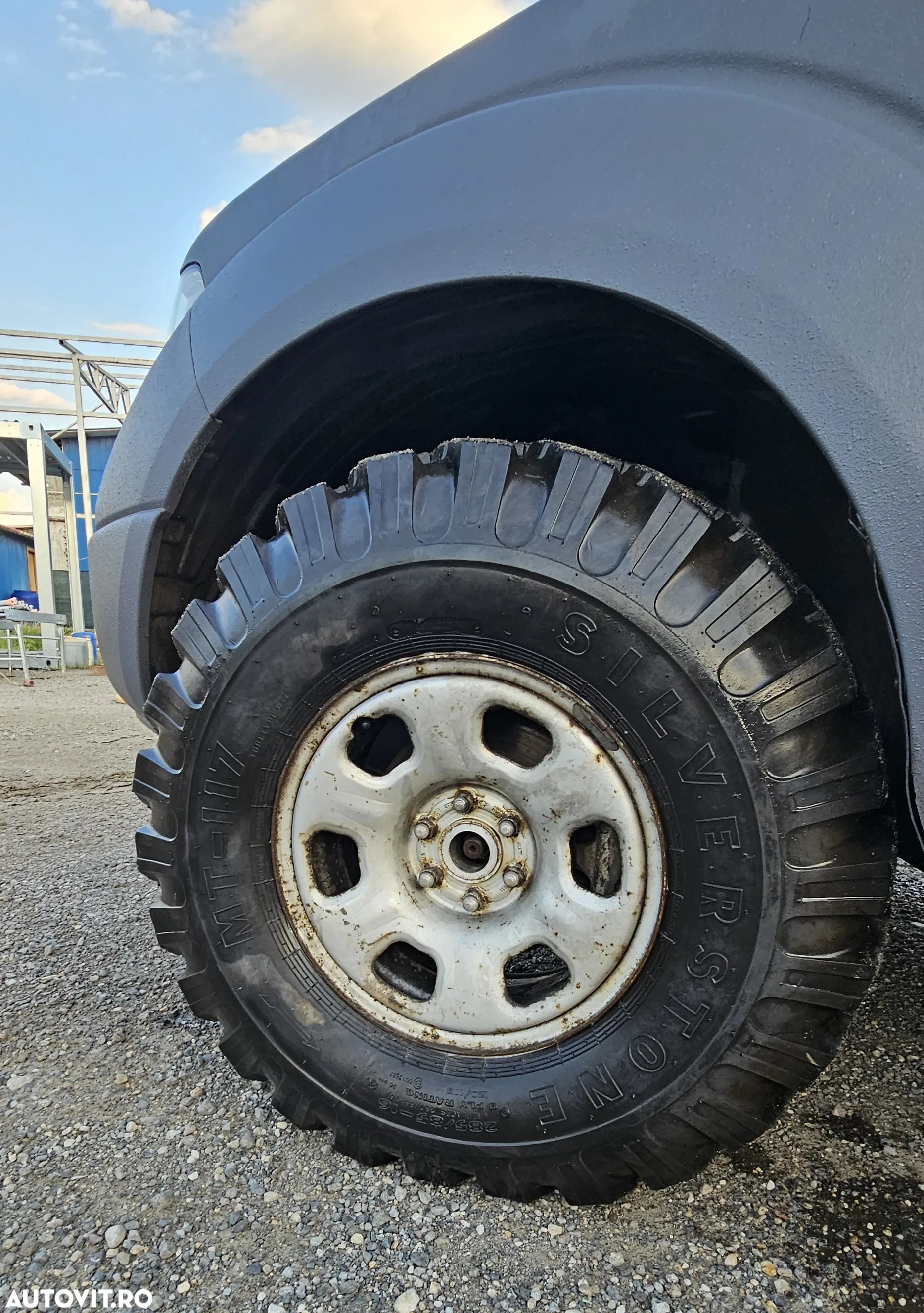 Nissan Navara 2.5 dCi DPF 4X4 Double Cab LE - 8
