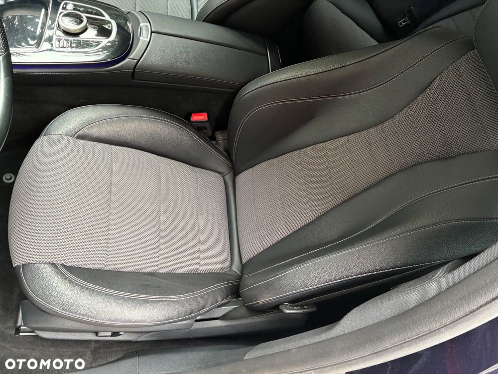 Mercedes-Benz Klasa E 220 d 9G-TRONIC - 25