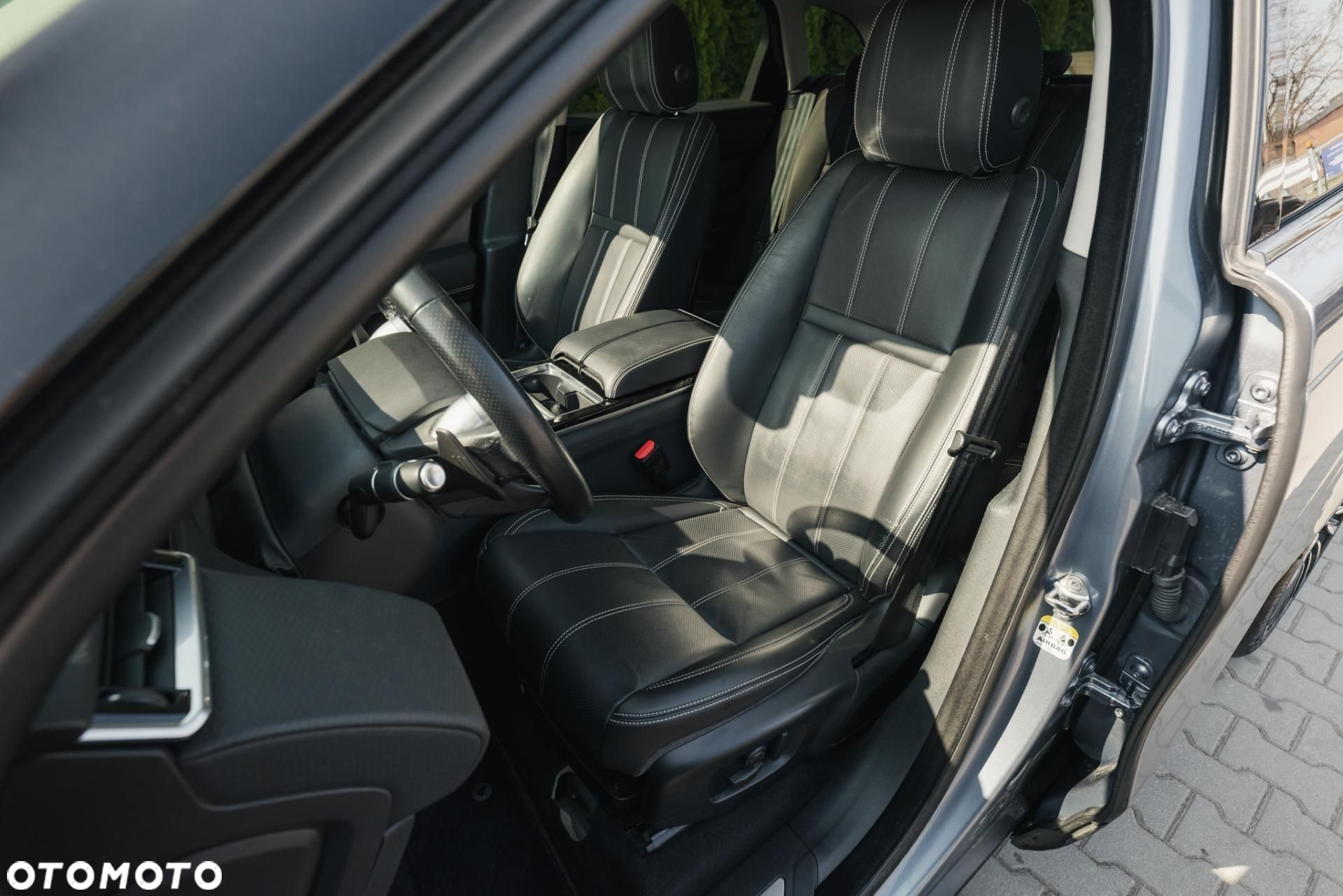 Land Rover Range Rover Velar - 12