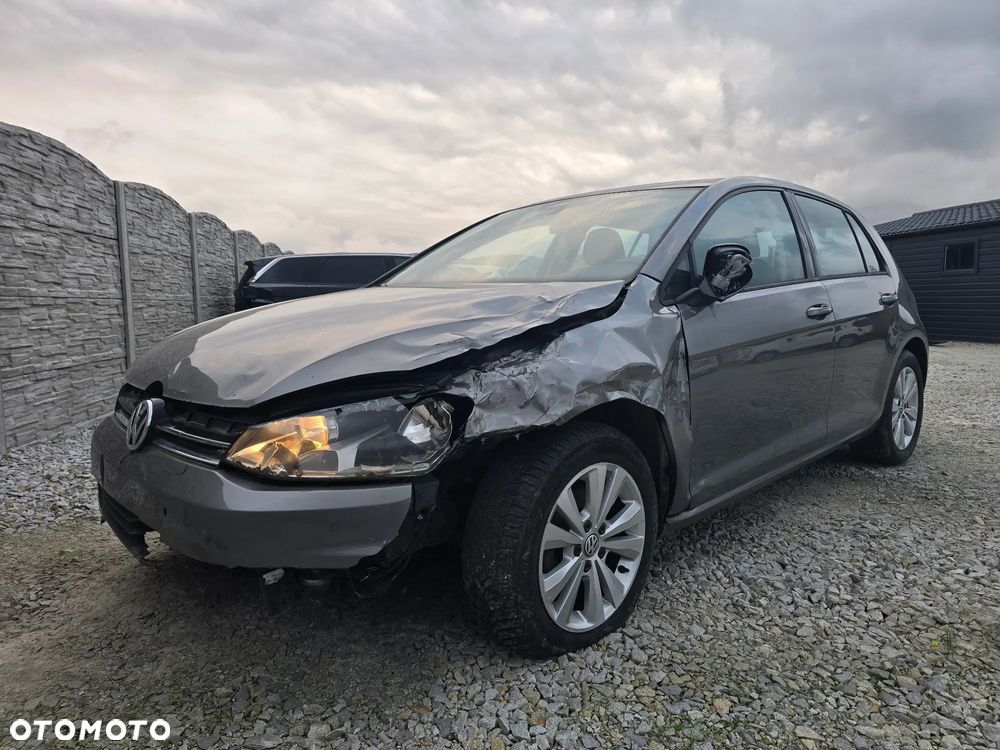 Volkswagen Golf 1.6 TDI BlueMotion Technology DSG Comfortline - 6
