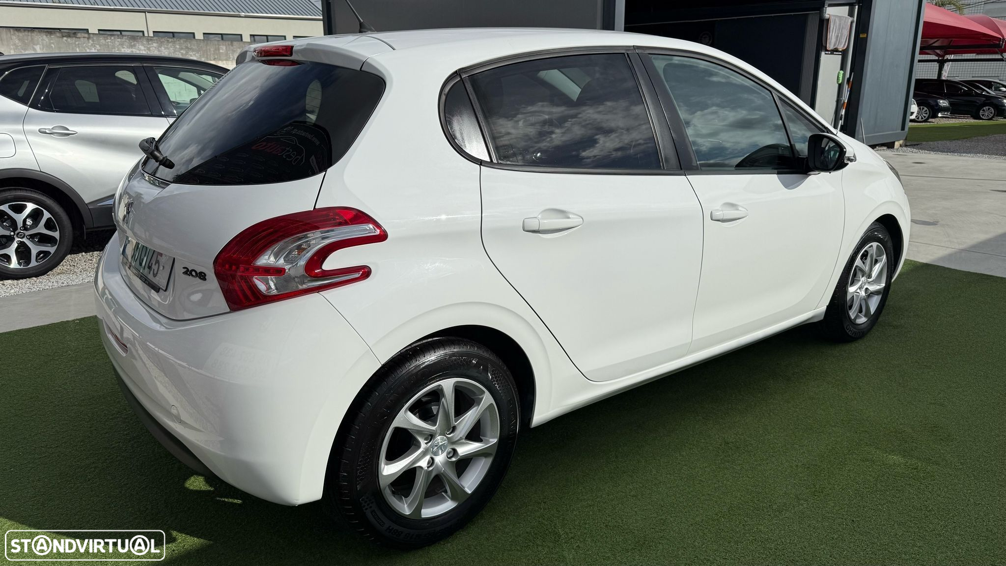 Peugeot 208 1.4 HDi Active - 5