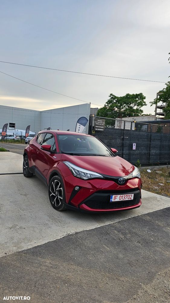 Toyota C-HR 2.0 Business-Edition - 4