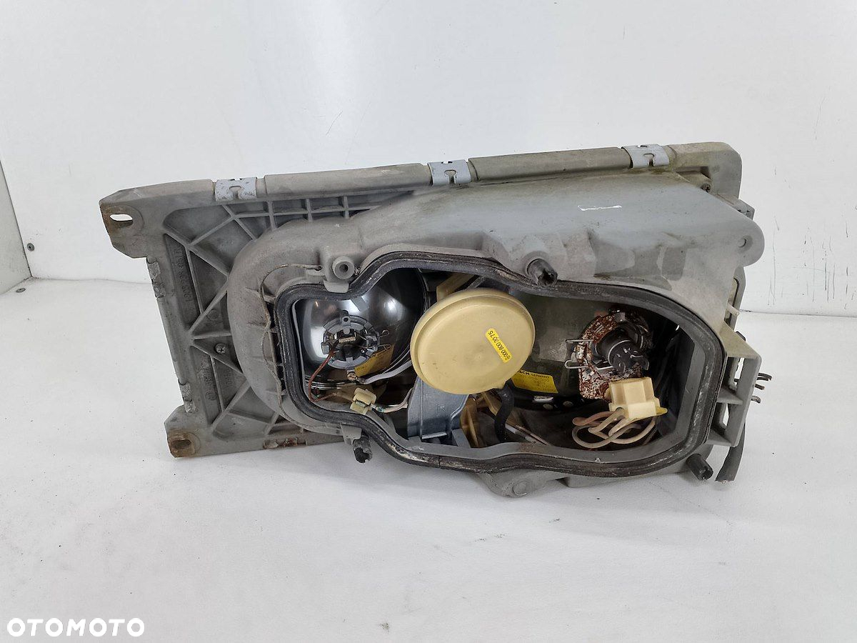 LAMPA PRZÓD PRAWA MERCEDES-BENZ W123 1305235051R - 4