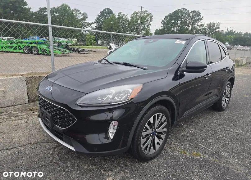 Ford Escape 2.0 EcoBoost AWD Titanium - 1