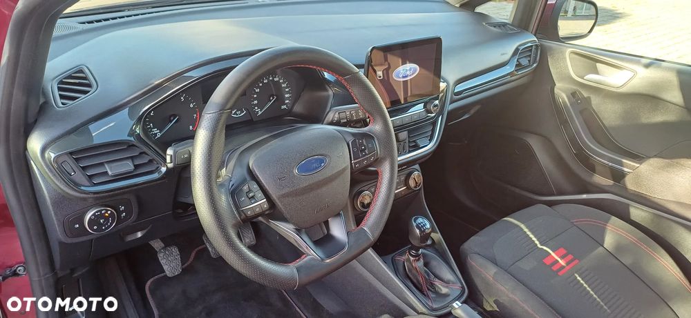 Ford Fiesta - 6