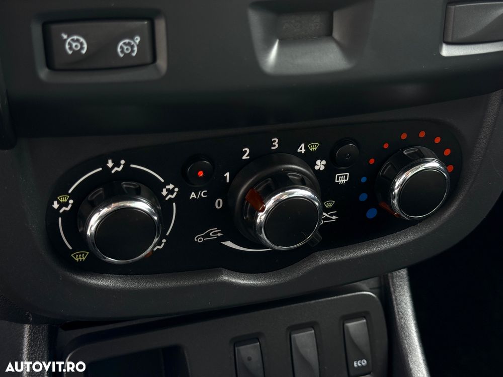 Dacia Duster dCi 110 FAP 4x2 Prestige - 31