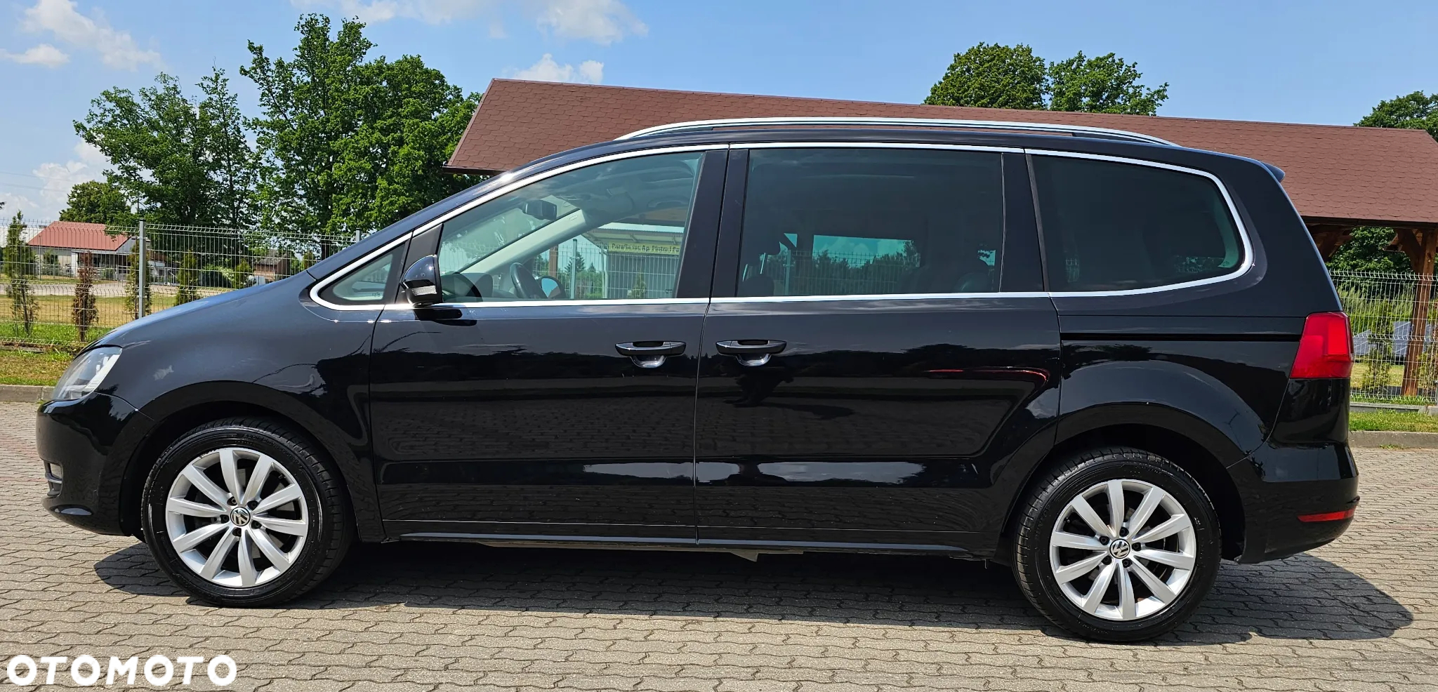 Volkswagen Sharan 2.0 TDI Comfortline DSG - 10