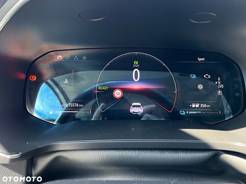 Renault Captur 1.6 E-TECH Plug-In Intens - 23