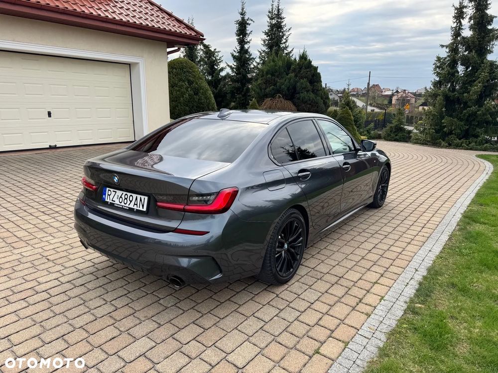 BMW Seria 3 330i xDrive M Sport sport - 5