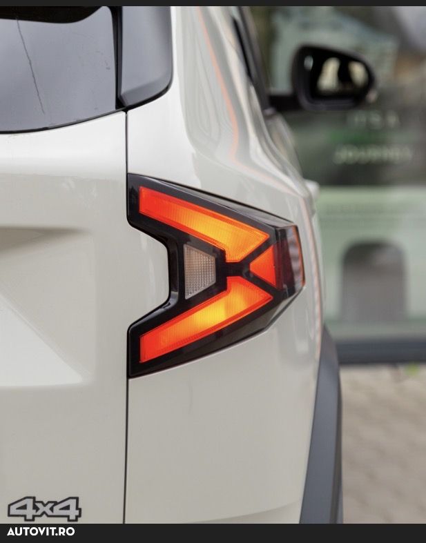 Dacia Duster TCe 130 4X4 MHEV Extreme - 9