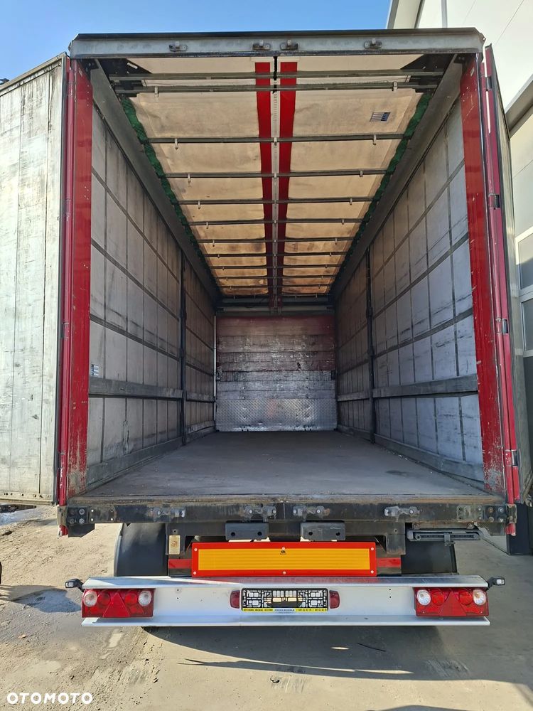 Schwarzmuller ciężarowa przyczepa 18 palet - 13