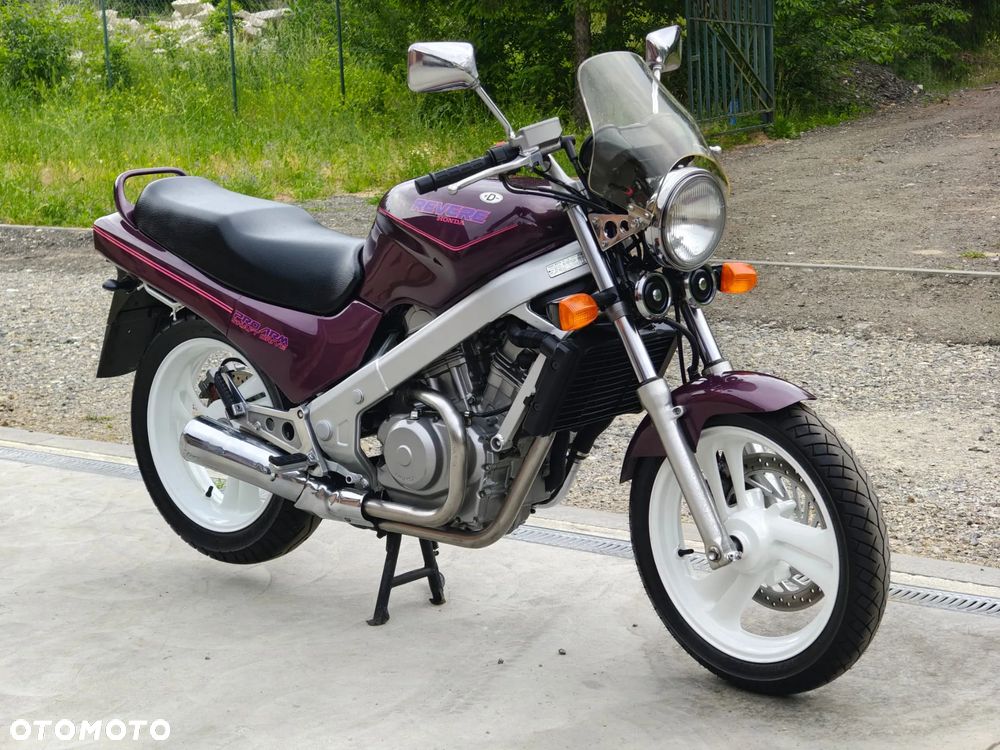 Honda NT - 1