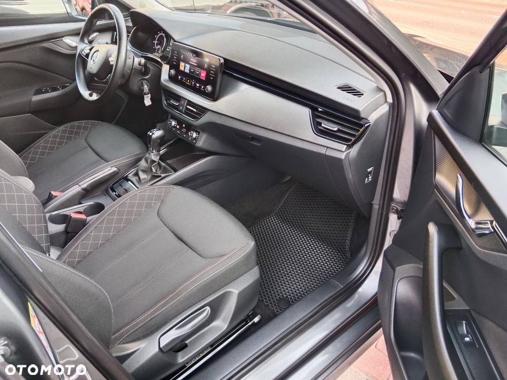 Skoda Kamiq 1.0 TSI Style DSG - 22