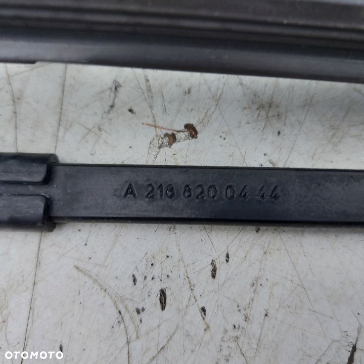 RAMIE WYCIERACZEK PRZOD PRAWY PRAWE MERCEDES CLS W218 2188200444 DEMONTAZ ORYGINAL - 2