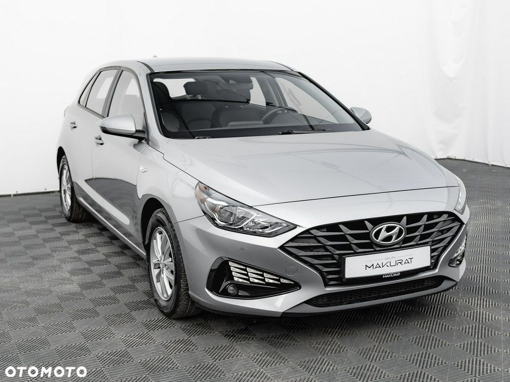 Hyundai i30 1.5 DPI Classic + - 4