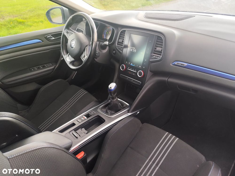Renault Megane ENERGY TCe 130 GT LINE - 18