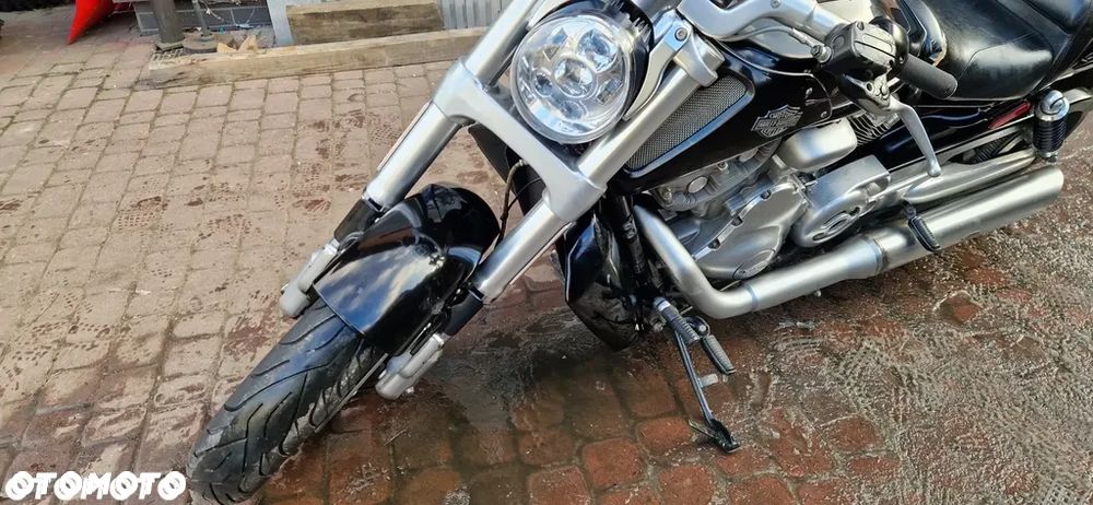 Harley-Davidson V-Rod Muscle - 16