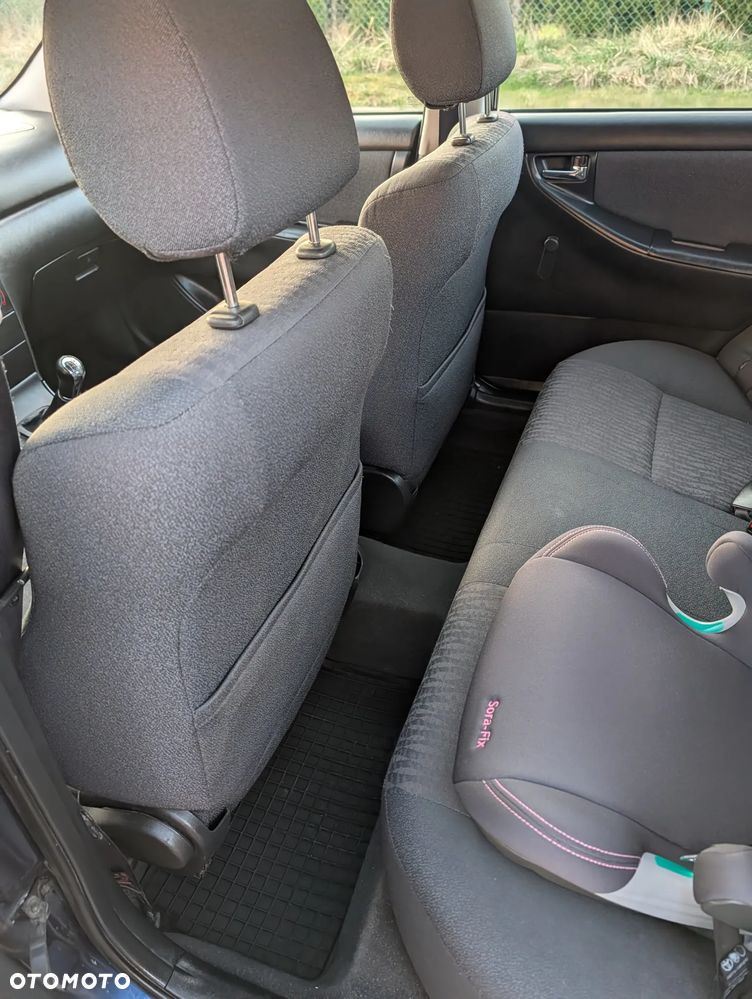 Toyota Corolla 1.6 VVT-i Terra Polaris - 8