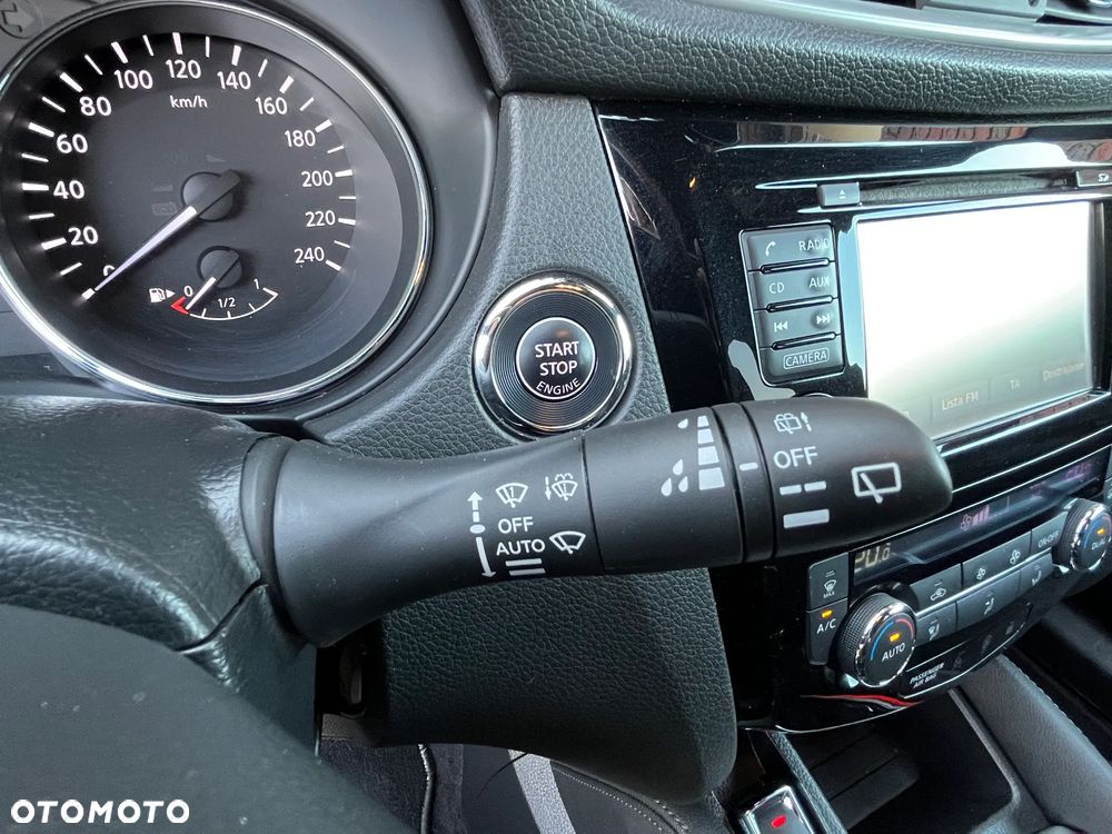 Nissan Qashqai 1.6 DCi N-Vision EU6 - 17