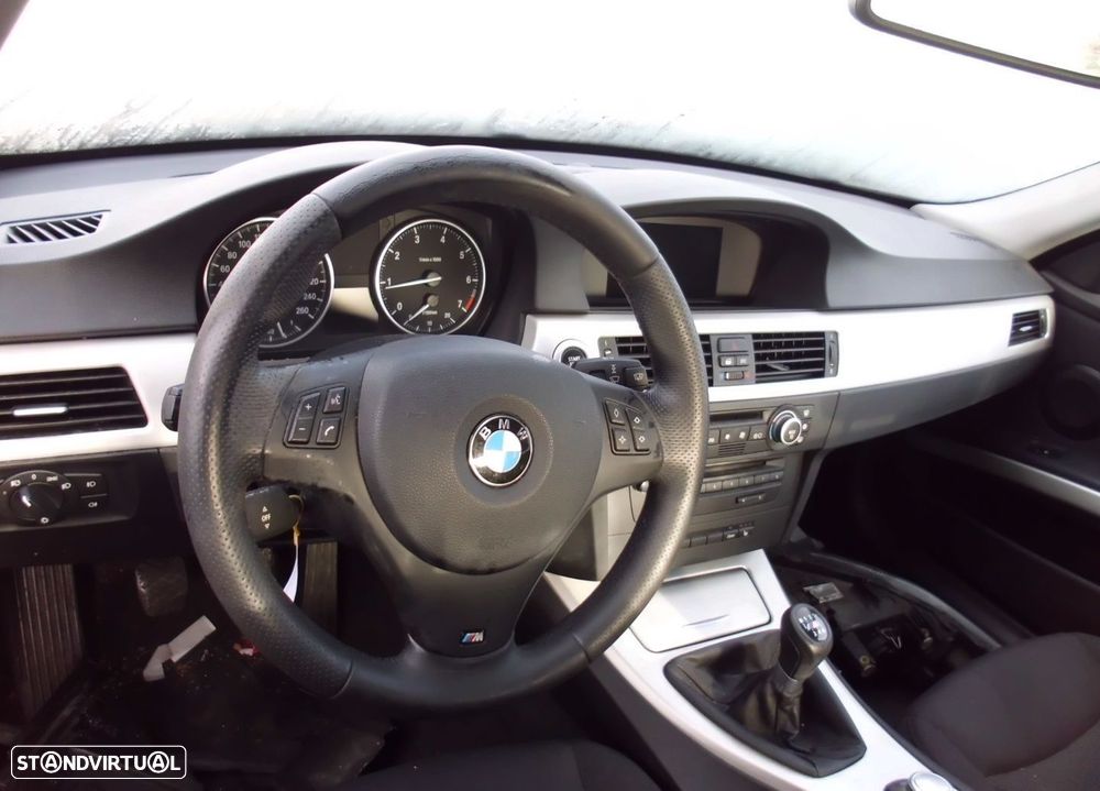 Peças BMW 3 (E90) 2004 a 2011 - 37