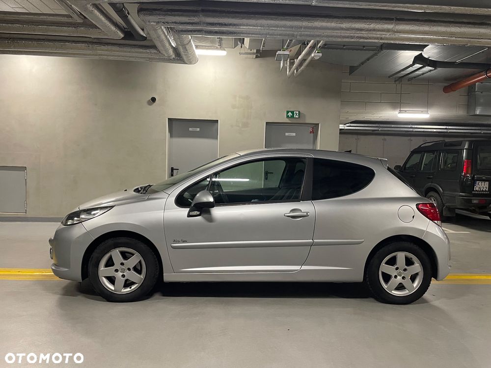 Peugeot 207 1.4 16V Trendy - 2