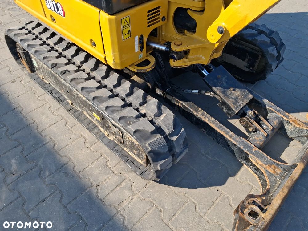 Caterpillar 301.8 - 8