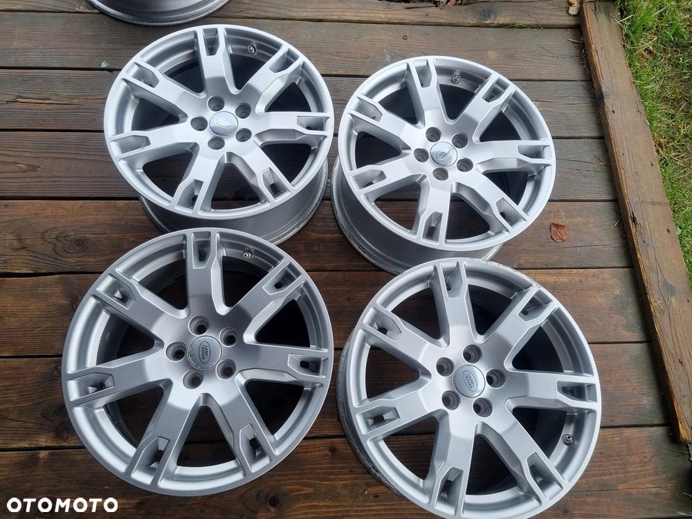 LAND ROVER EVOQUE,FORD KUGA,VOLVO V60,XC60 8x18 ET45 5x108 bdb stan - 1